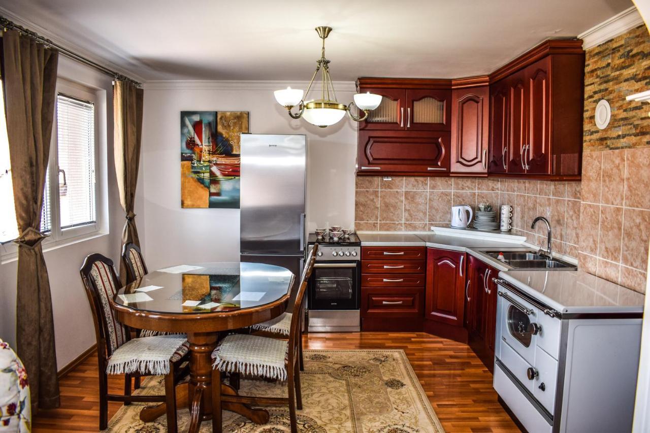 Ema Guest House Plav Zewnętrze zdjęcie
