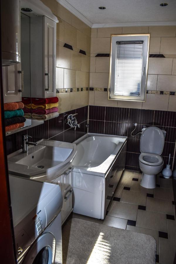 Ema Guest House Plav Zewnętrze zdjęcie